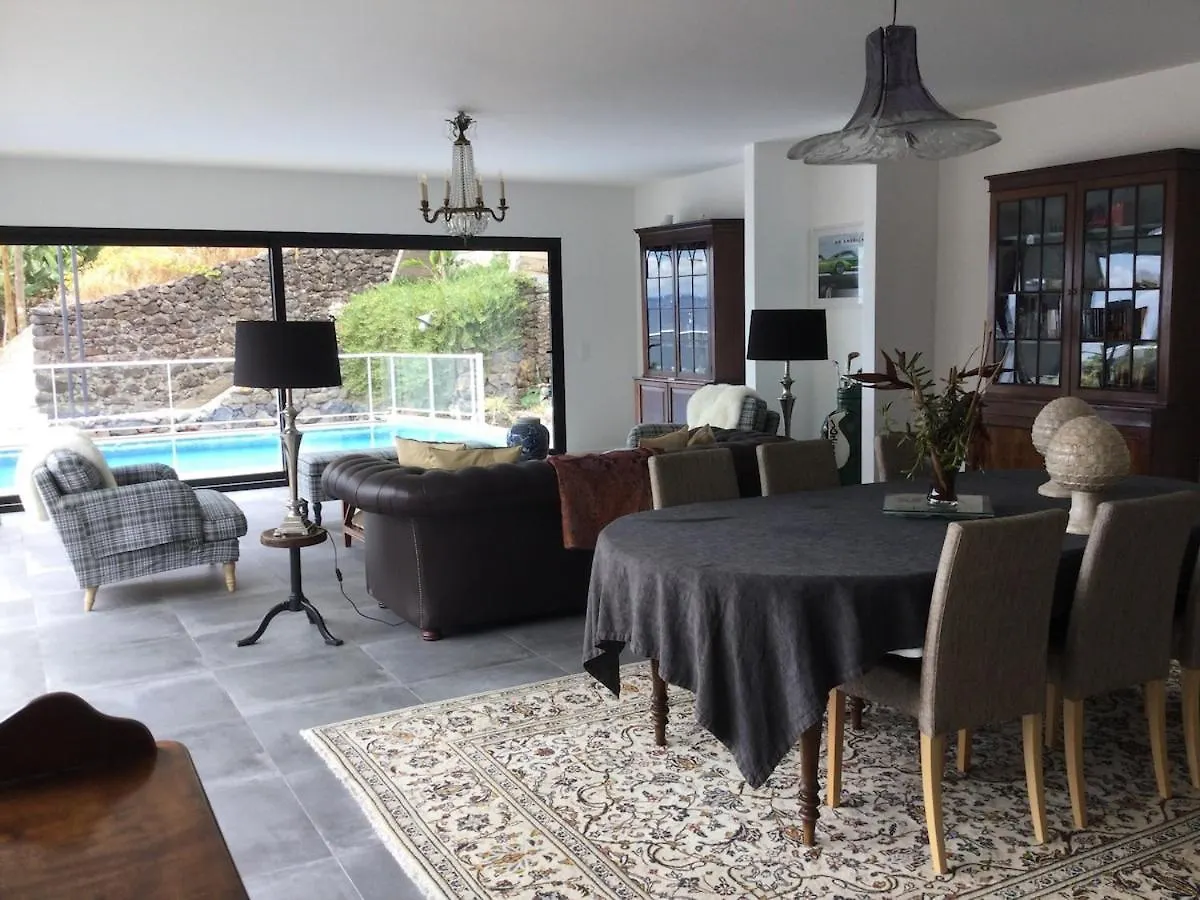Tabua Lodge Понта-ду-Сол 0*,  Португалия